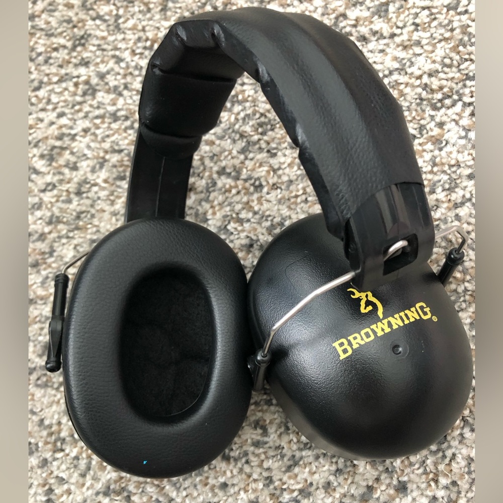 Soundproof Headphones Browning